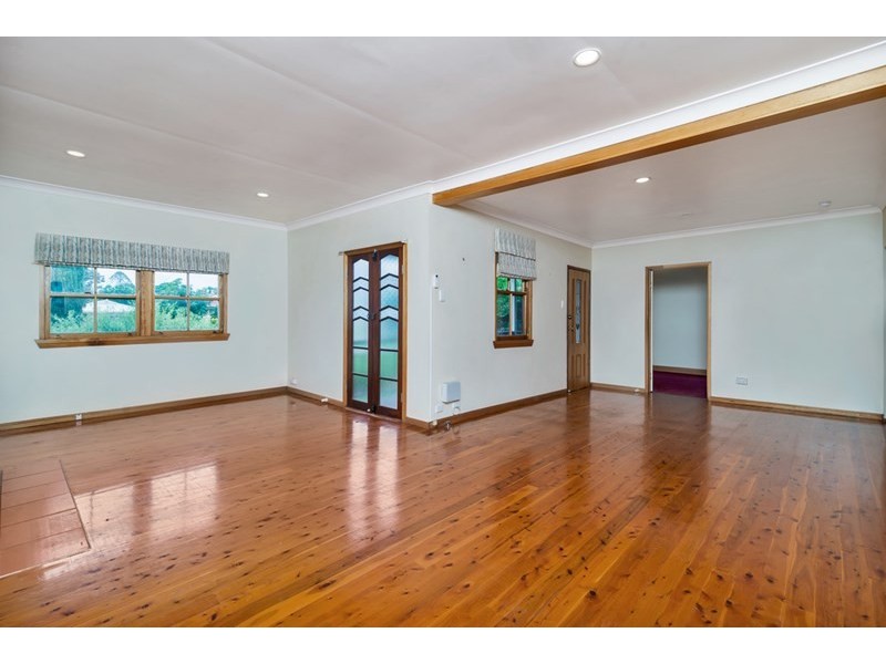 172 South Street, Centenary Heights QLD 4350