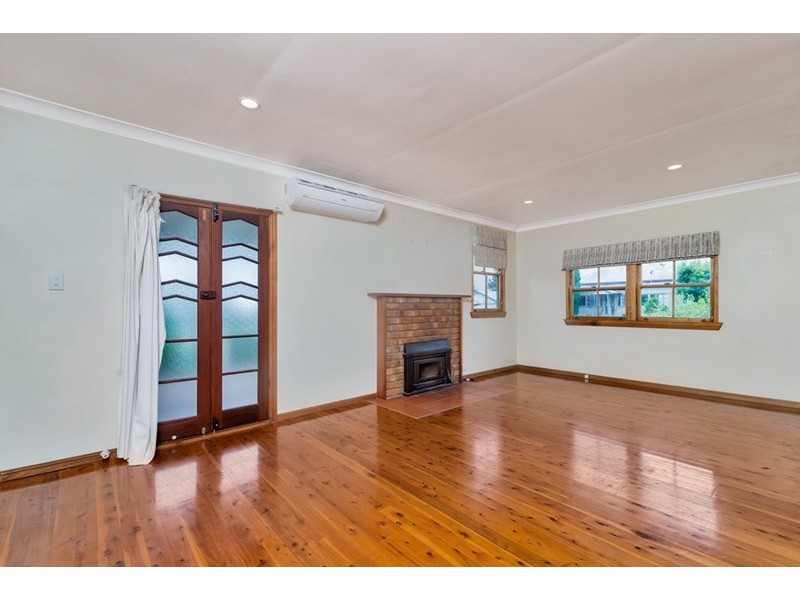 172 South Street, Centenary Heights QLD 4350