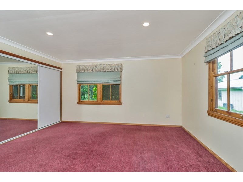 172 South Street, Centenary Heights QLD 4350