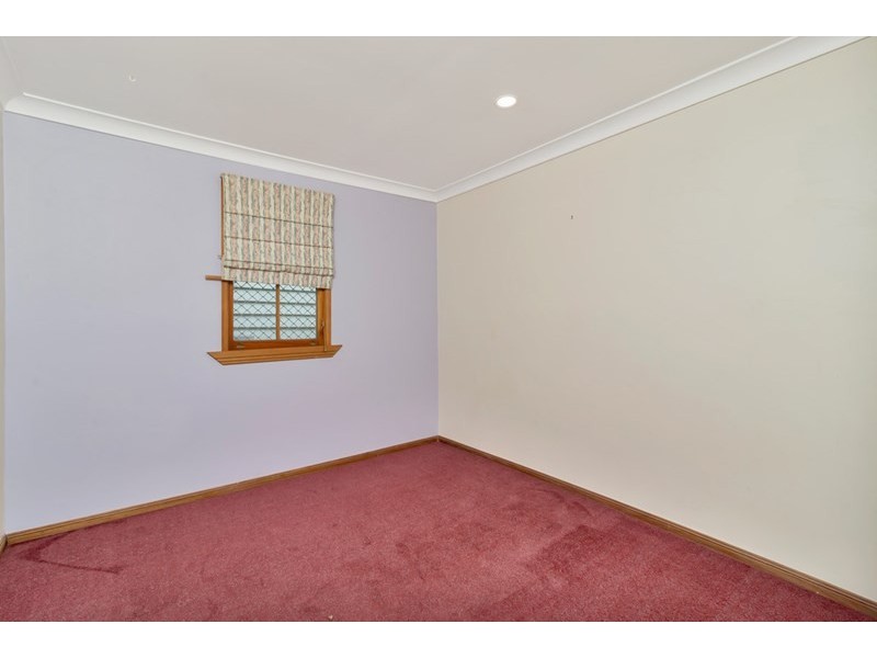 172 South Street, Centenary Heights QLD 4350