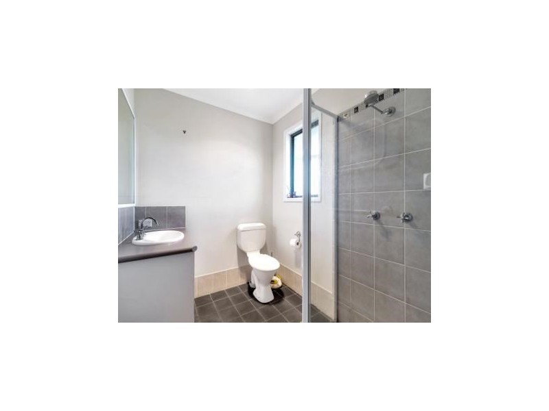 24 Tennyson Street, Westbrook QLD 4350