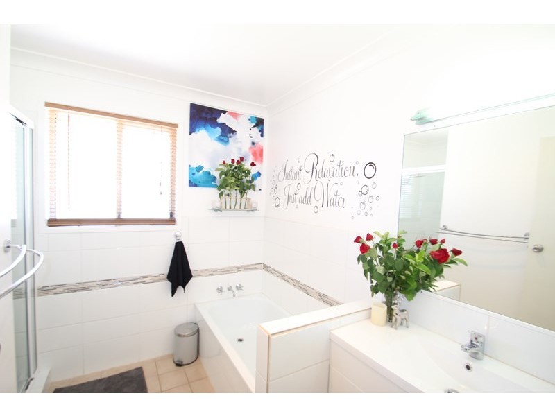 19 Rebwonga Street, Kingsthorpe QLD 4400