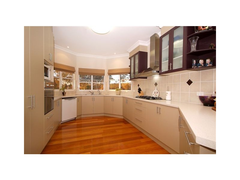 82 Greenwattle Street, Cranley QLD 4350