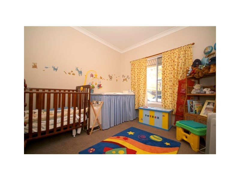 82 Greenwattle Street, Cranley QLD 4350