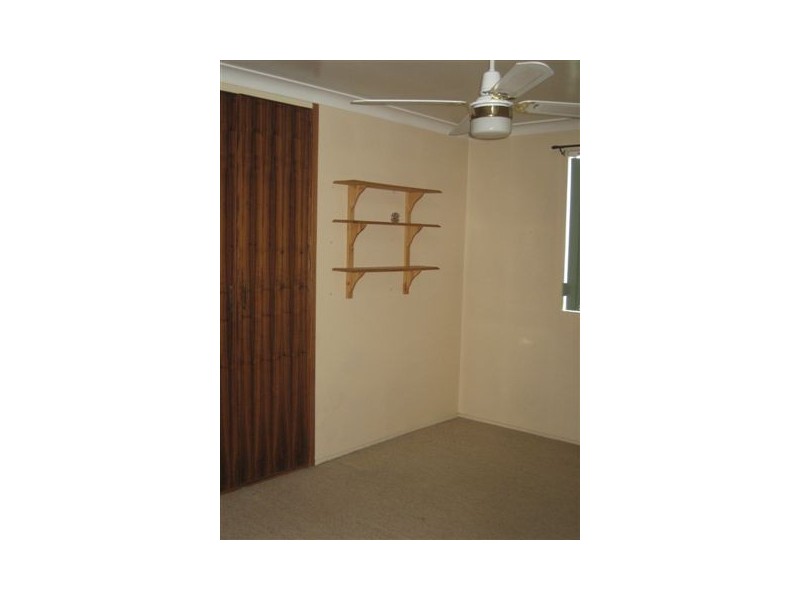 1 Race Street, Newtown QLD 4350