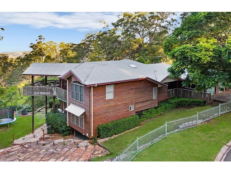 2 Manooka Court, Rangeville QLD 4350