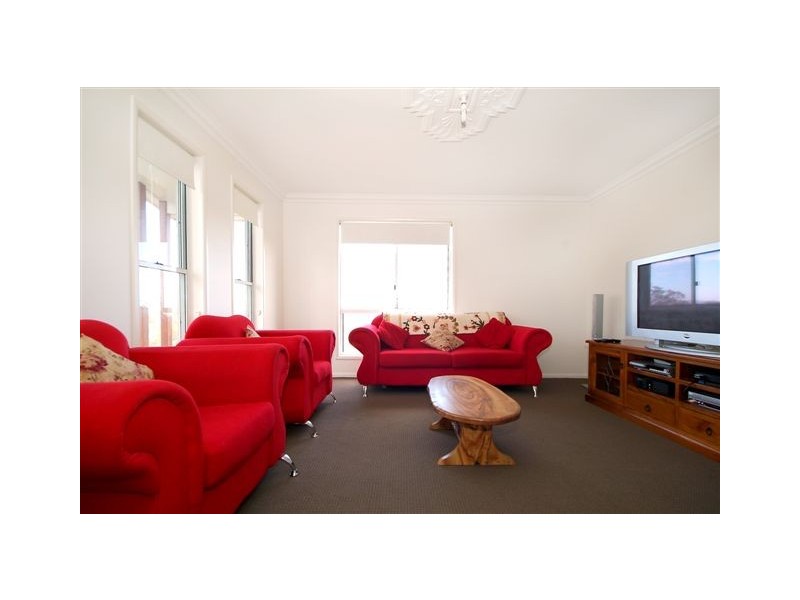 2 Hamilton Drive, Vale View QLD 4358