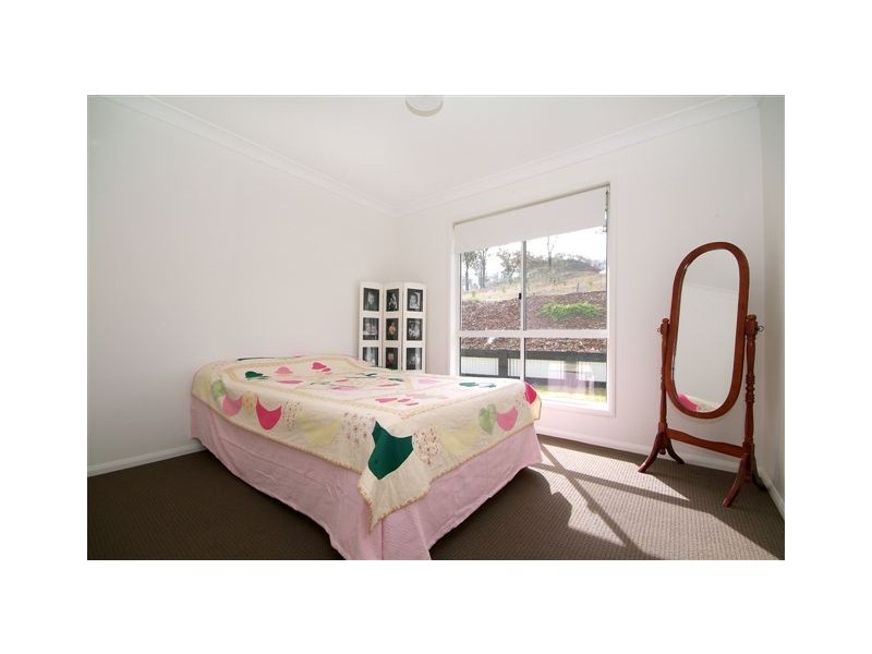 2 Hamilton Drive, Vale View QLD 4358