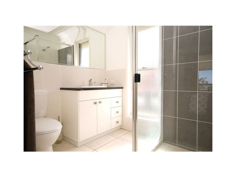 2 Hamilton Drive, Vale View QLD 4358