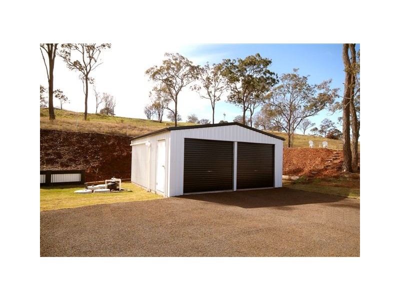 2 Hamilton Drive, Vale View QLD 4358