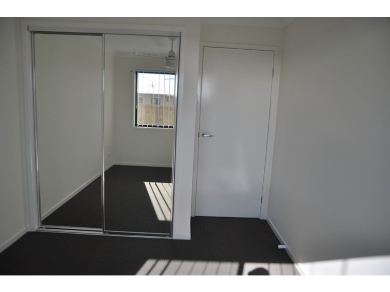 2/12 Kensei Street, Wyreema QLD 4352