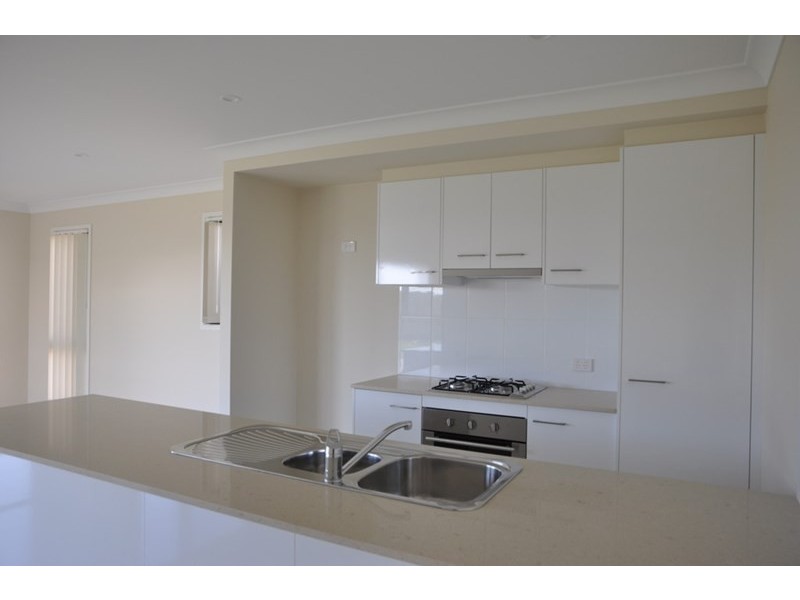 31 Tarcoola Street, Wyreema QLD 4352