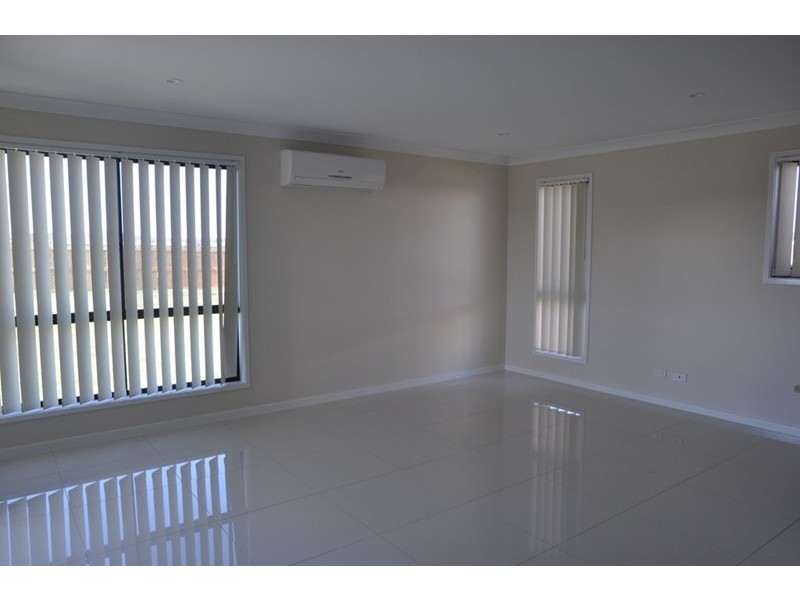 31 Tarcoola Street, Wyreema QLD 4352