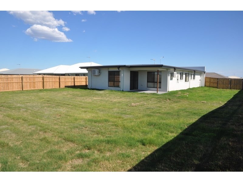 31 Tarcoola Street, Wyreema QLD 4352