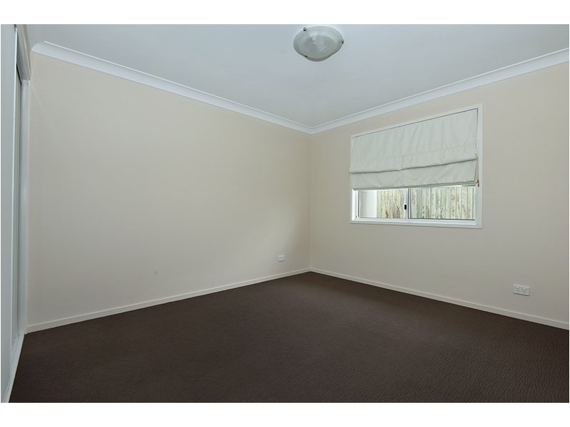 12 Pelling Court, Westbrook QLD 4350