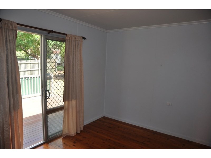 20 Dalgleish Street, South Toowoomba QLD 4350