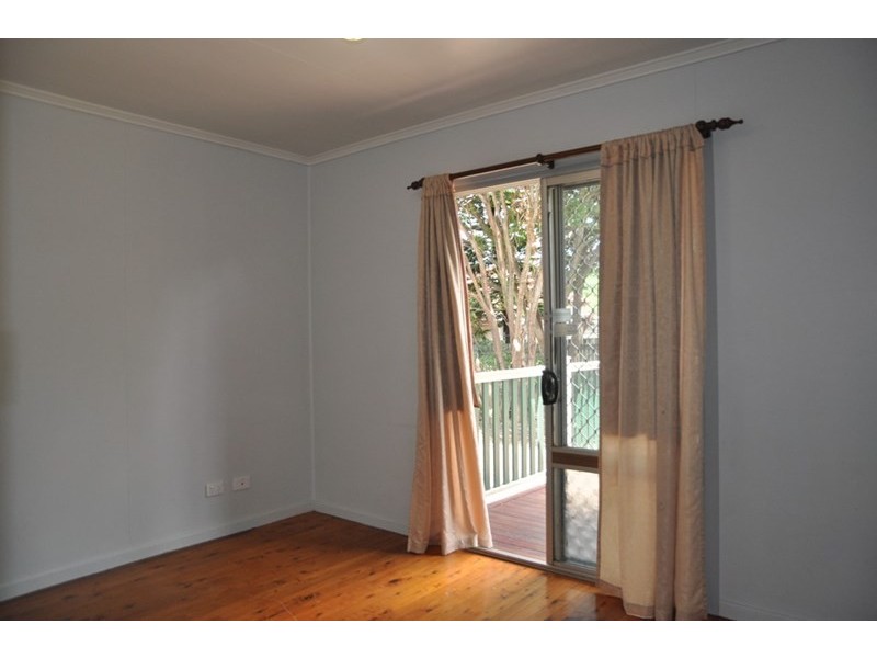 20 Dalgleish Street, South Toowoomba QLD 4350