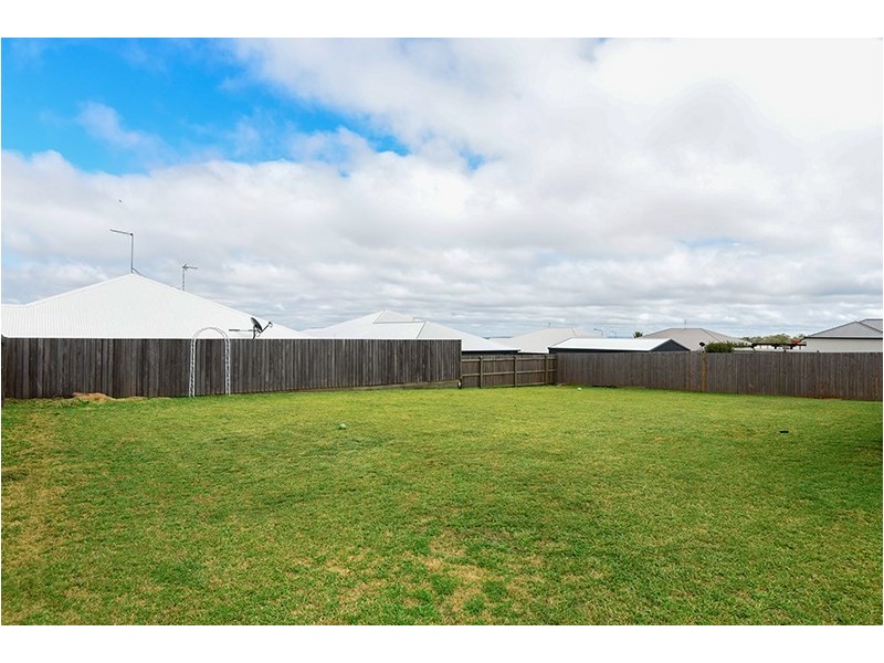 31 Goshawk Drive, Highfields QLD 4352