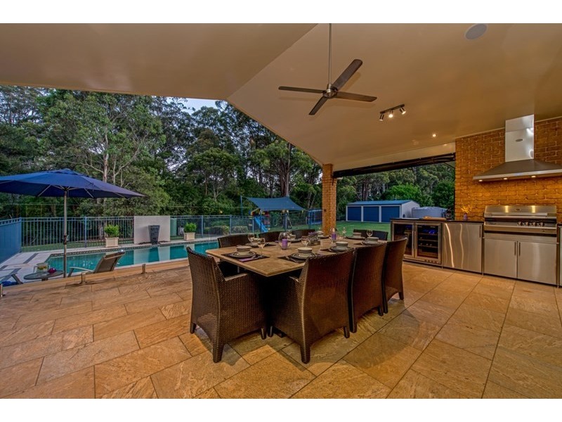 4 Leanne Court, Highfields QLD 4352