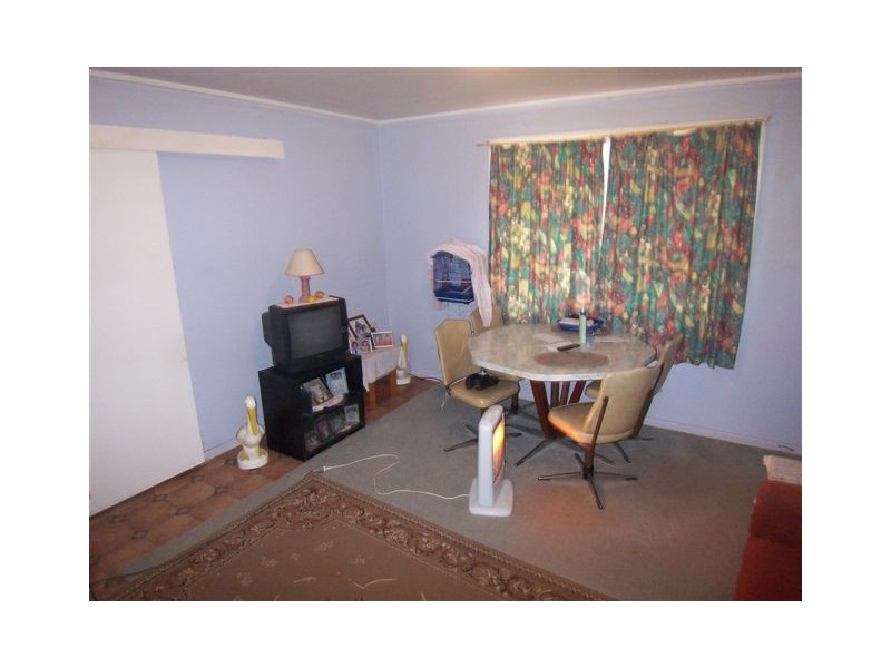 1 & 2, 36 Canberra Street, Harristown QLD 4350