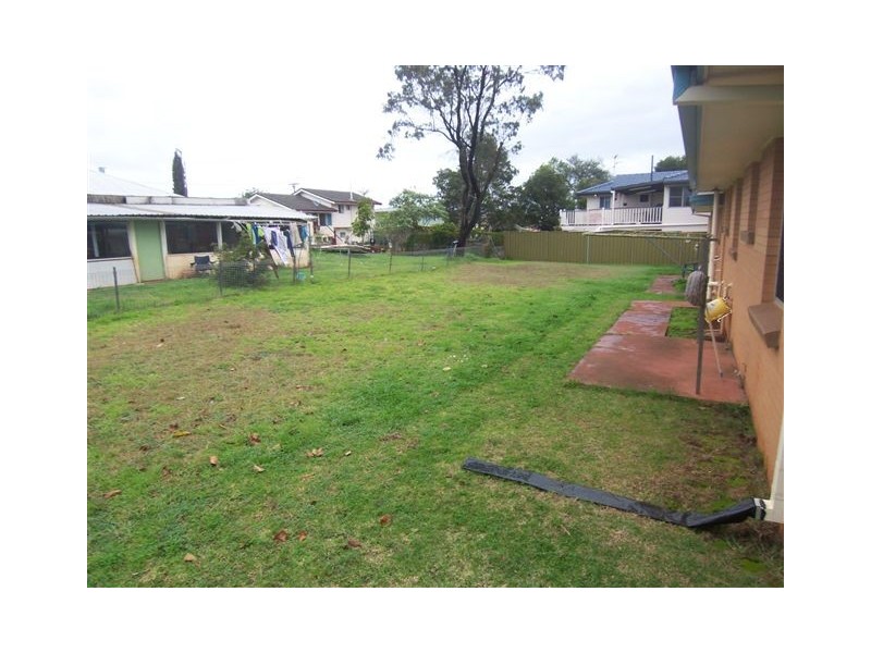 1 & 2, 36 Canberra Street, Harristown QLD 4350