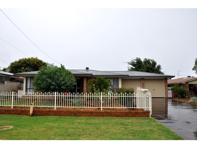 3 Magann Court, Darling Heights QLD 4350