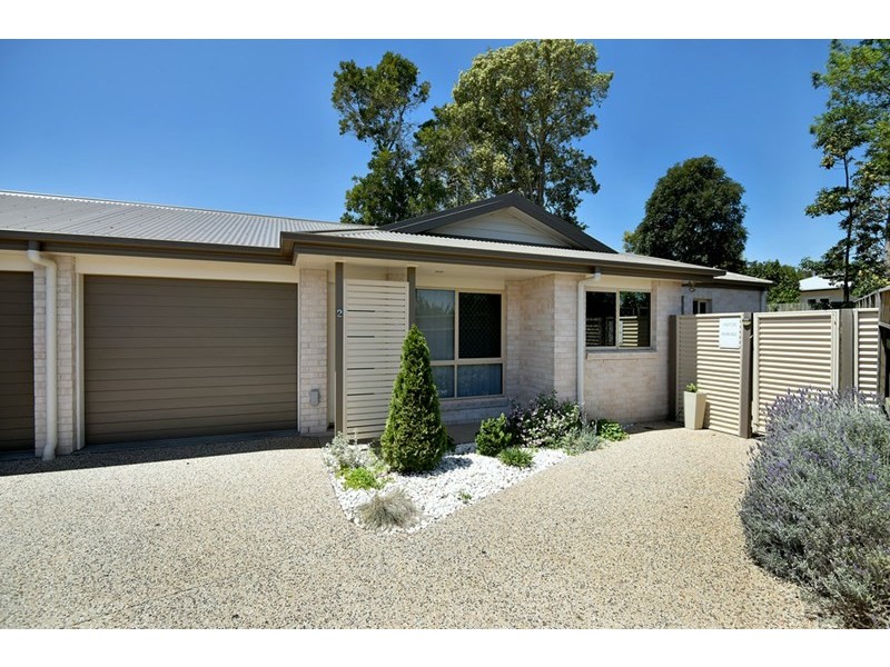 2/2a Roessler Street, Rangeville QLD 4350