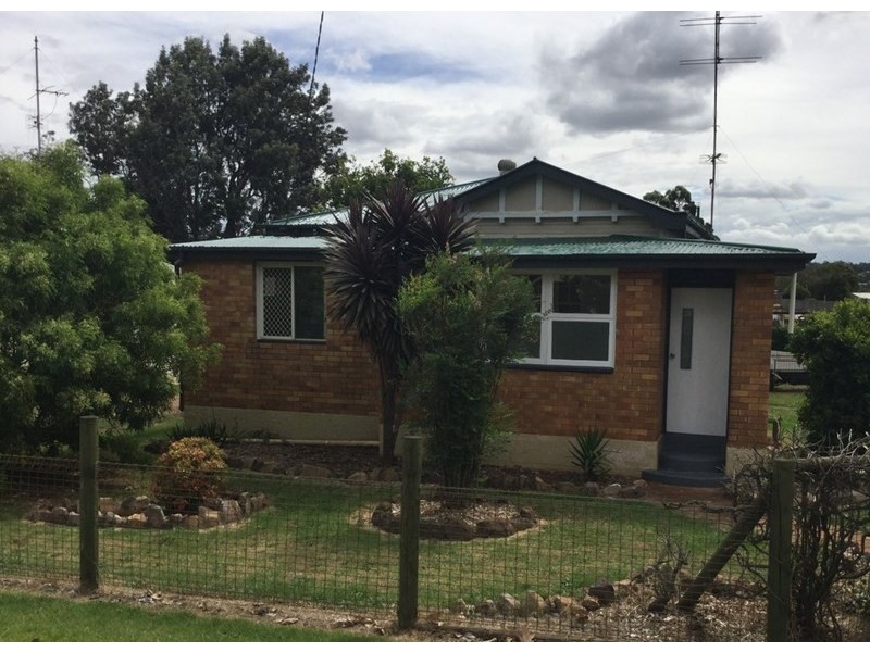 9 Hagan Street, North Toowoomba QLD 4350