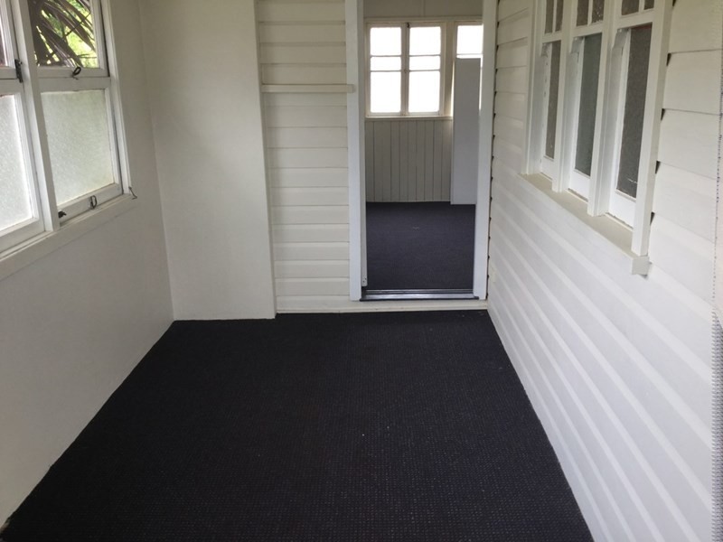9 Hagan Street, North Toowoomba QLD 4350