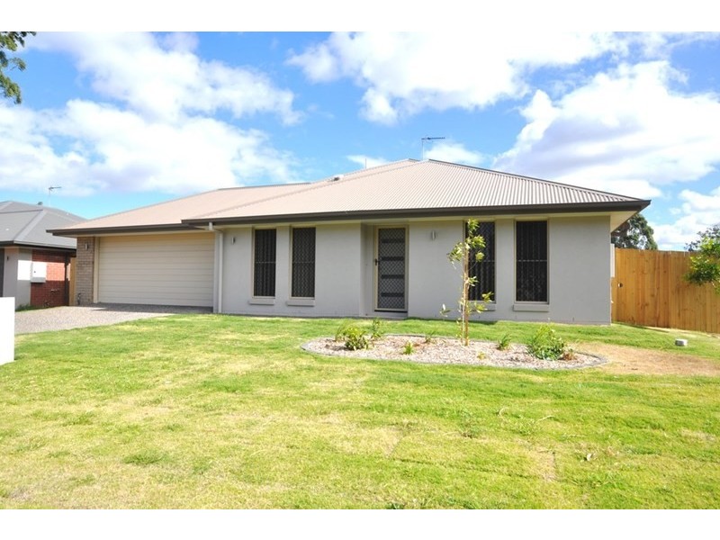 13/44 Andersson Court, Highfields QLD 4352