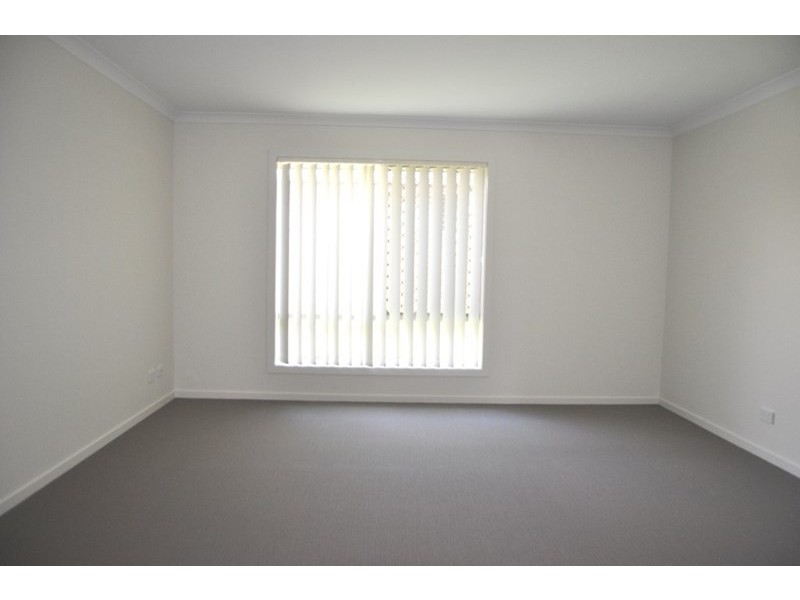 13/44 Andersson Court, Highfields QLD 4352