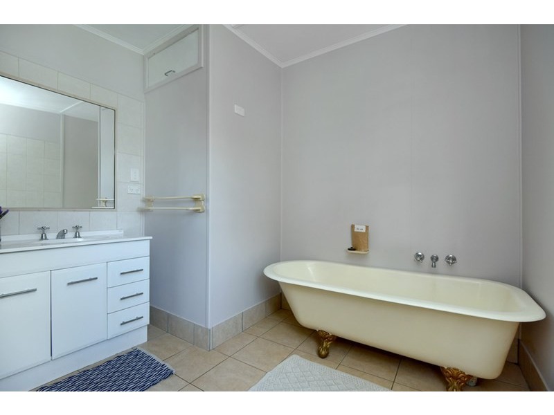 5 Horton Street, East Toowoomba QLD 4350