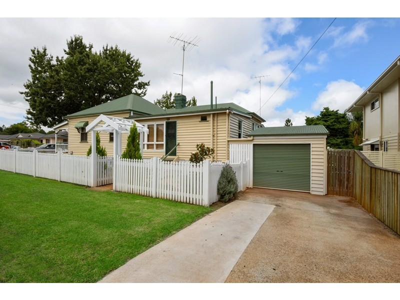 5 Horton Street, East Toowoomba QLD 4350