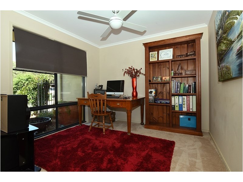 14 Manooka Crescent, Highfields QLD 4352