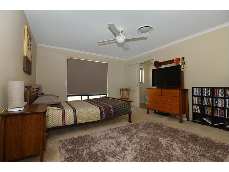 14 Manooka Crescent, Highfields QLD 4352