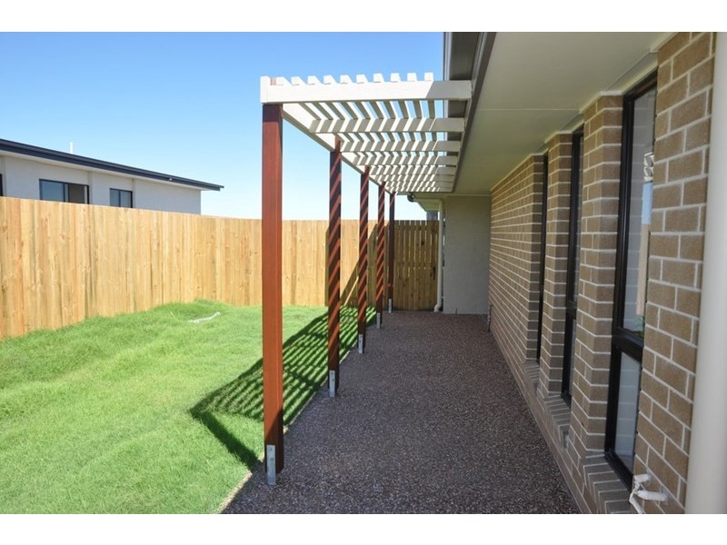 1/14 Kensei Street, Wyreema QLD 4352