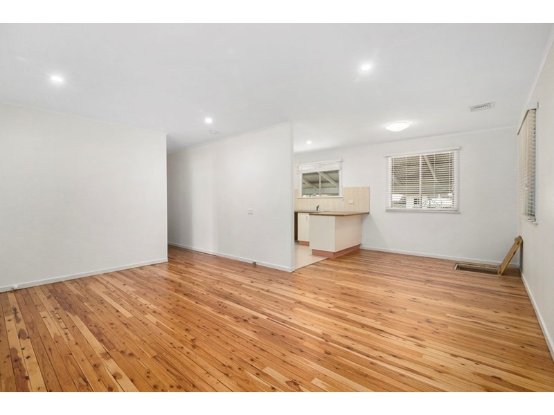 11 Dalgleish Street, South Toowoomba QLD 4350