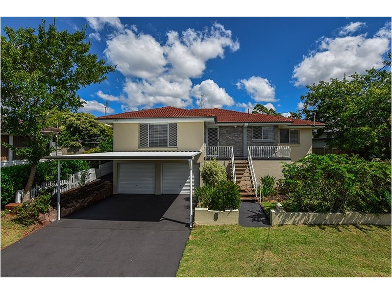 8 Veronica Court, Centenary Heights QLD 4350