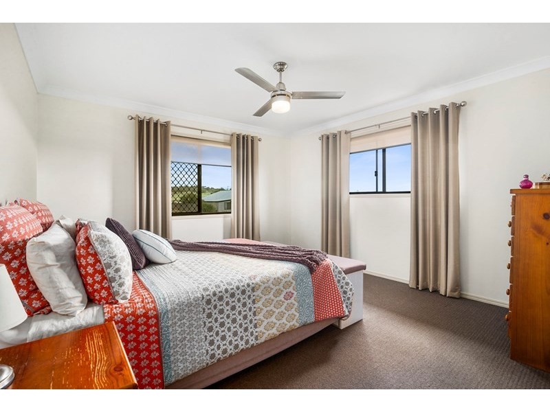 1 Corella Street, Meringandan West QLD 4352