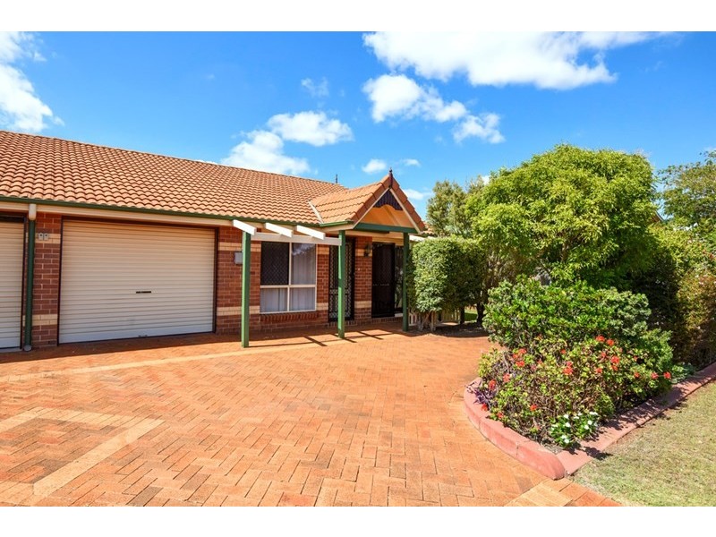 4/2 Brunckhorst Street, Kearneys Spring QLD 4350