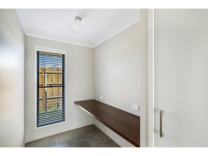 47 Calypso Crescent, Middle Ridge QLD 4350