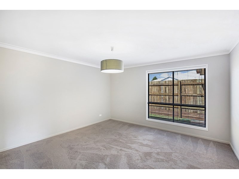 47 Calypso Crescent, Middle Ridge QLD 4350