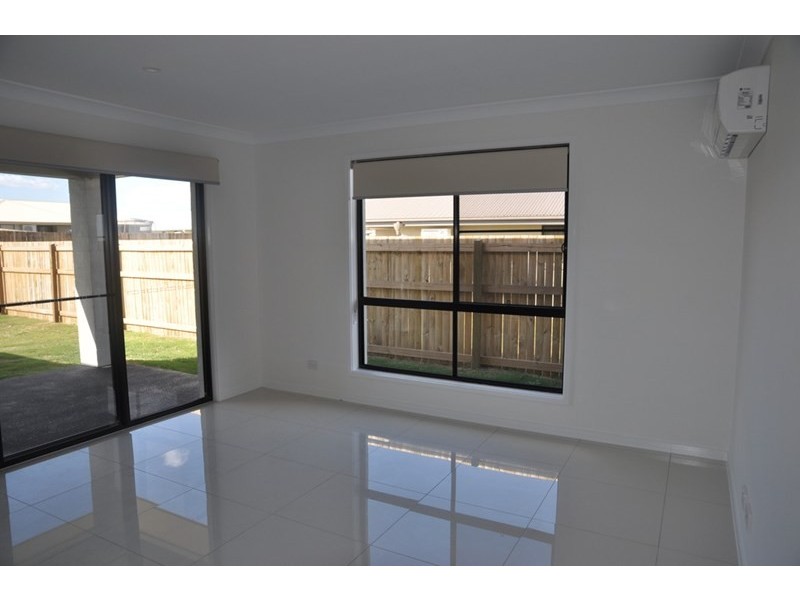 9 Arwon Street, Wyreema QLD 4352