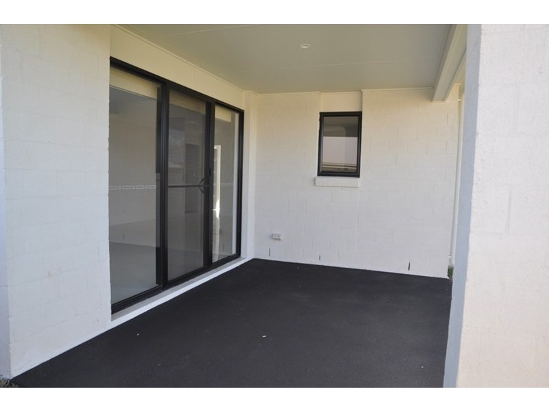 9 Arwon Street, Wyreema QLD 4352