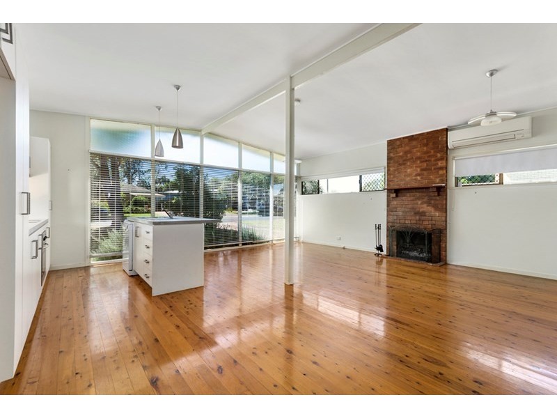 26 Friend Street, Harristown QLD 4350