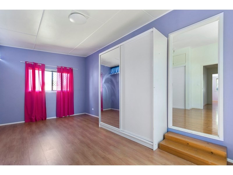 26 Friend Street, Harristown QLD 4350