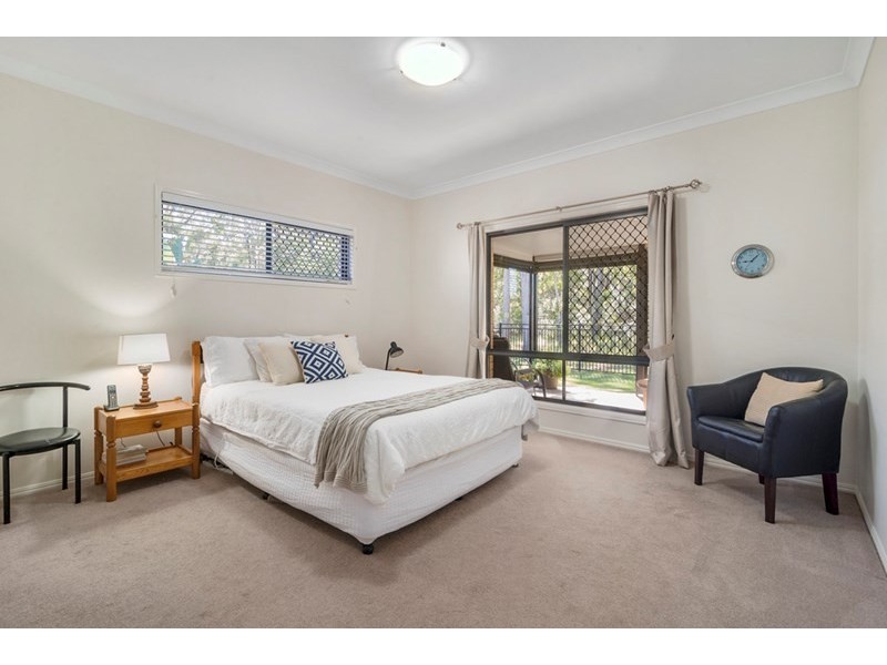 9 Thorley Court, Middle Ridge QLD 4350