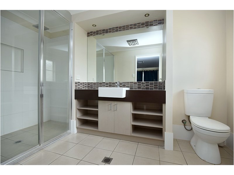 12 Pelling Court, Westbrook QLD 4350