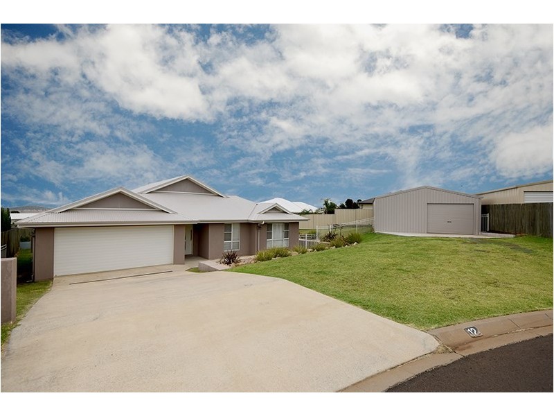 12 Pelling Court, Westbrook QLD 4350