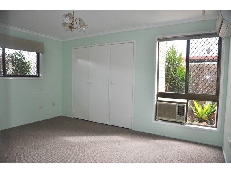2 Matthews Street, Harristown QLD 4350